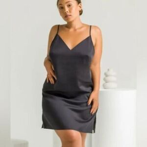 NWT Ettitude Women’s Black Sateen Slip Dress Adjustable Strap Bamboo - Size L/12